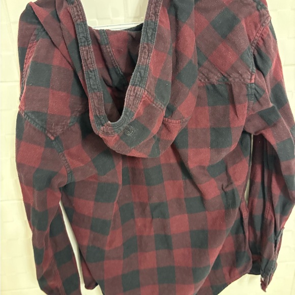 Women’s TNA Red & Black Plaid Shirt sz Large - Picture 6 of 8
